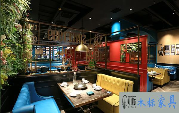 火鍋店吸引回頭客是火鍋店經(jīng)營中的一個重要的方面