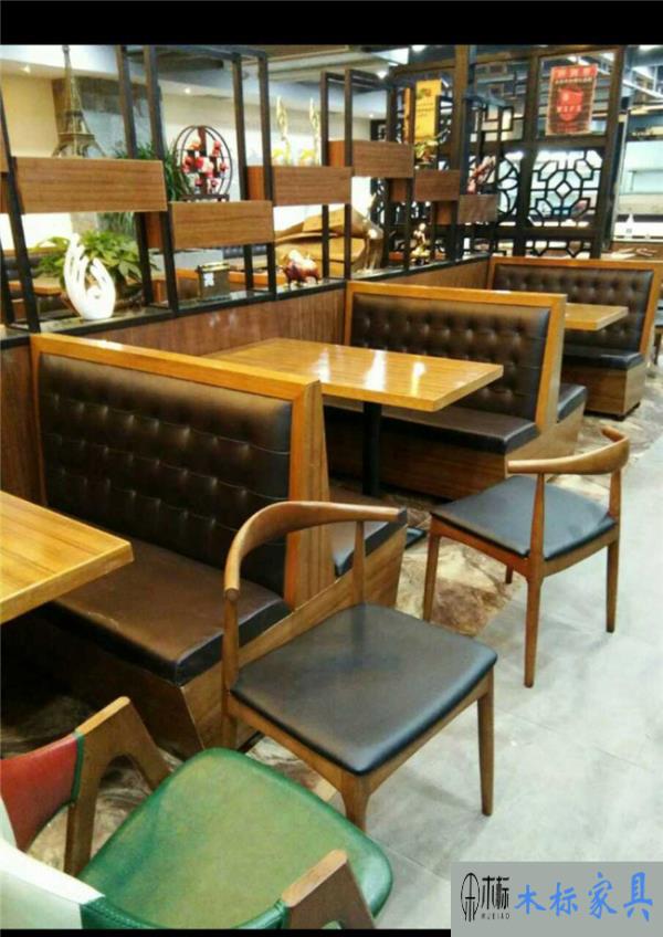 餐廳家具板式卡座沙發優點和缺點有哪些？ 