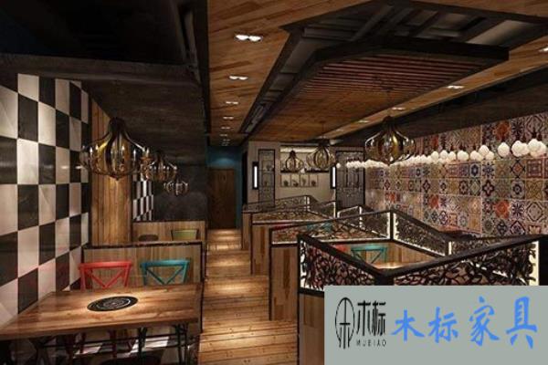 實木餐桌椅定制如何選擇材料？如何辨別品質？ 