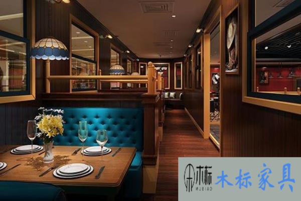 西餐廳桌椅的材質(zhì)主要有哪些？如何選擇呢？  