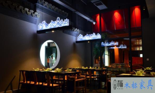 火鍋桌椅材質如何選擇適合|餐廳家具 