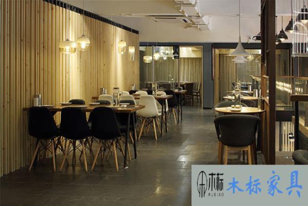 美式西餐廳桌椅有哪些特點|西餐廳家具    
