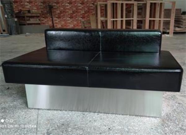 歐式酒吧會(huì)所低靠背不銹鋼卡座沙發(fā)